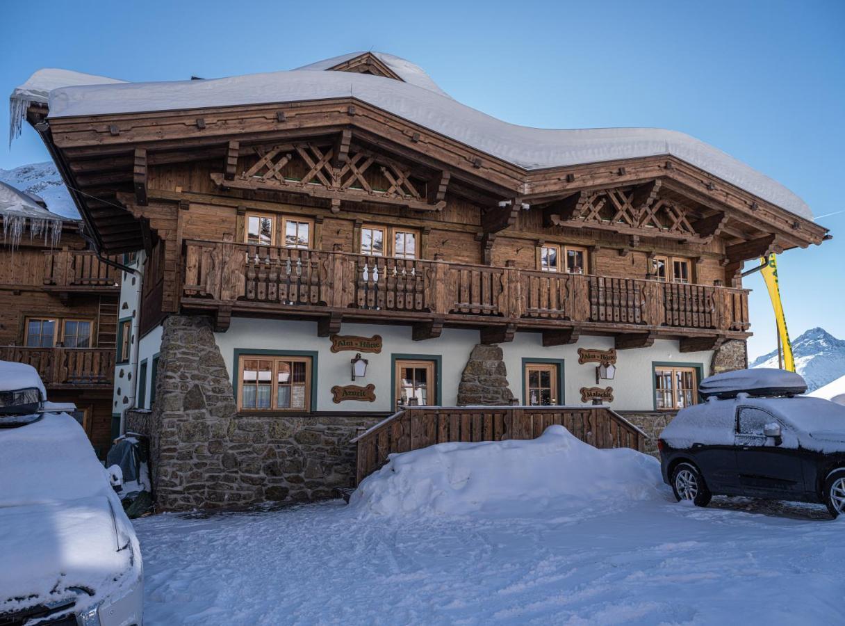Hotel Silbertal - Almhuetten ゼルデン エクステリア 写真