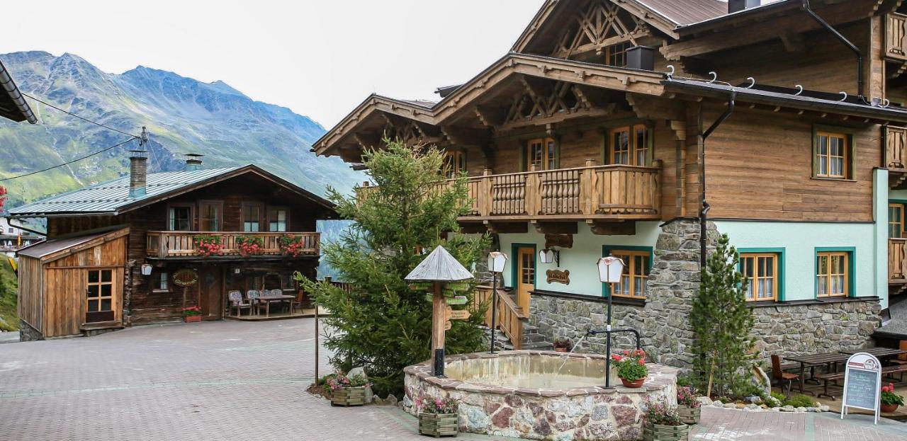 Hotel Silbertal - Almhuetten ゼルデン エクステリア 写真