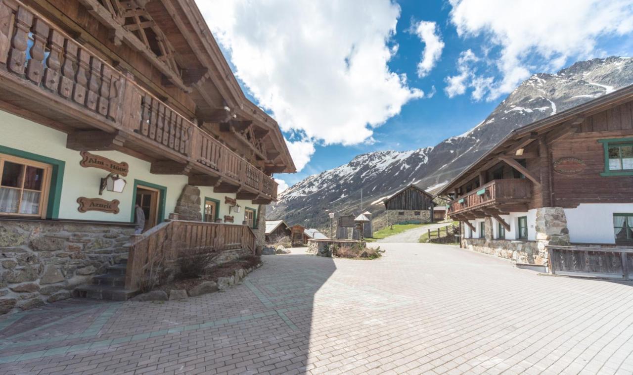 Hotel Silbertal - Almhuetten ゼルデン エクステリア 写真